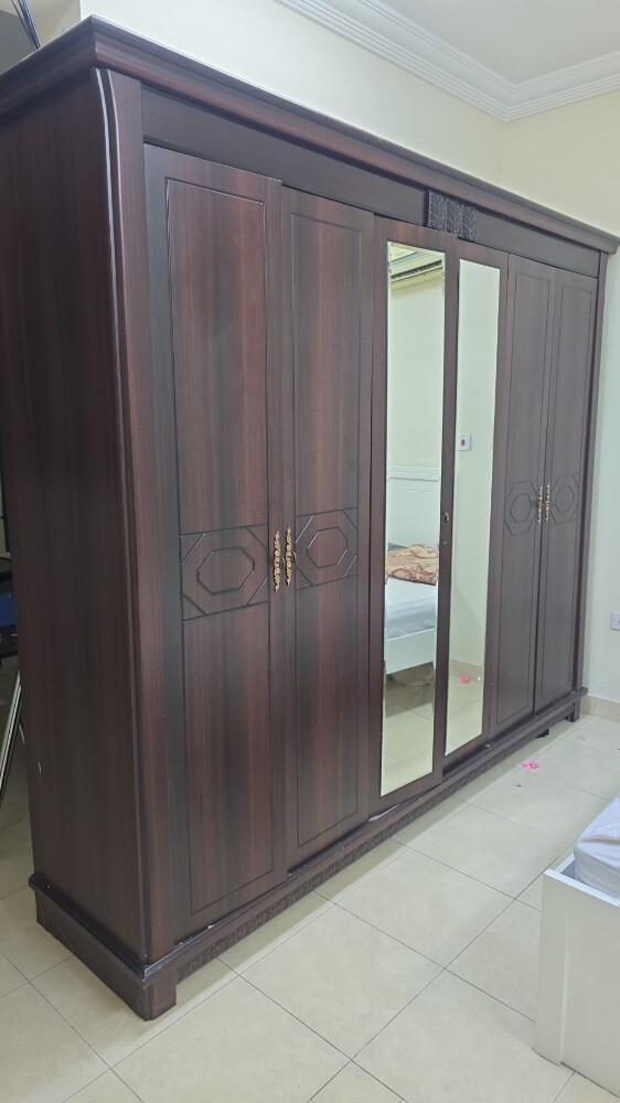 نجار فك وتركيب غرف النوم والستائر - 1