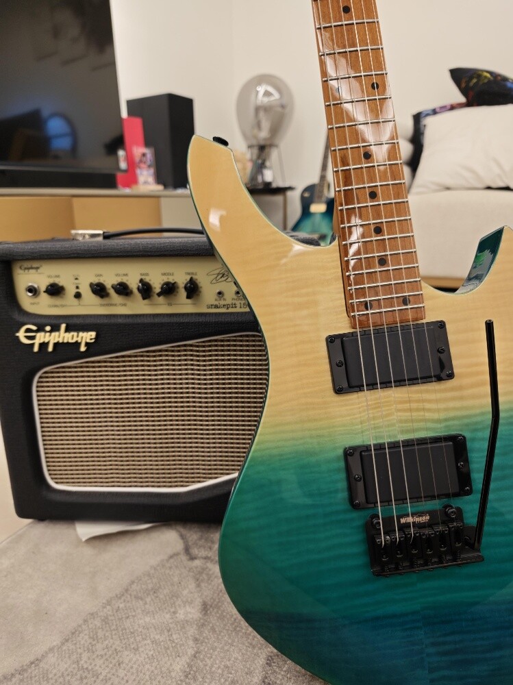 Guitar with Amp - Sevillana - 1