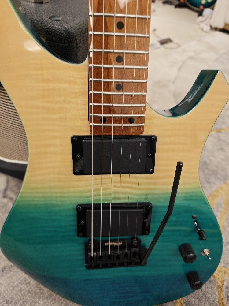 Guitar with Amp - Sevillana - 3