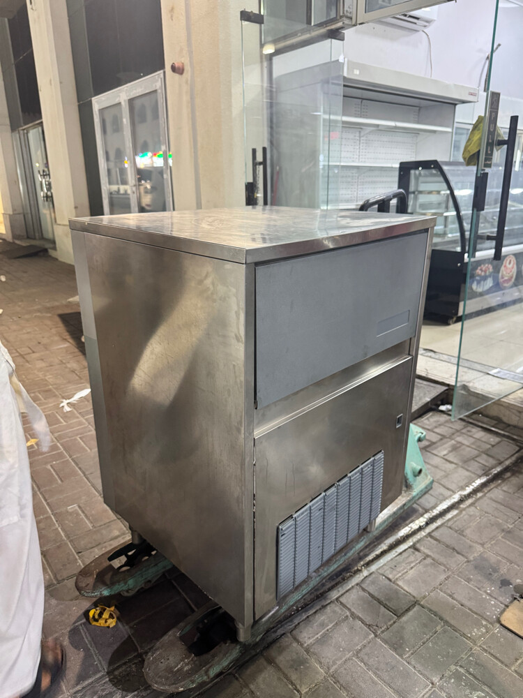 Ice maker (crushed) - 2