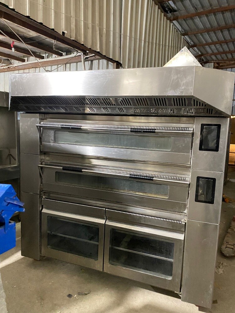 Big ouven with stimer machine - 1