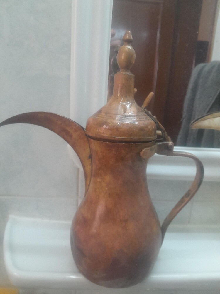 دلة   فنجان  غلاية ساعة علبة محار - 13