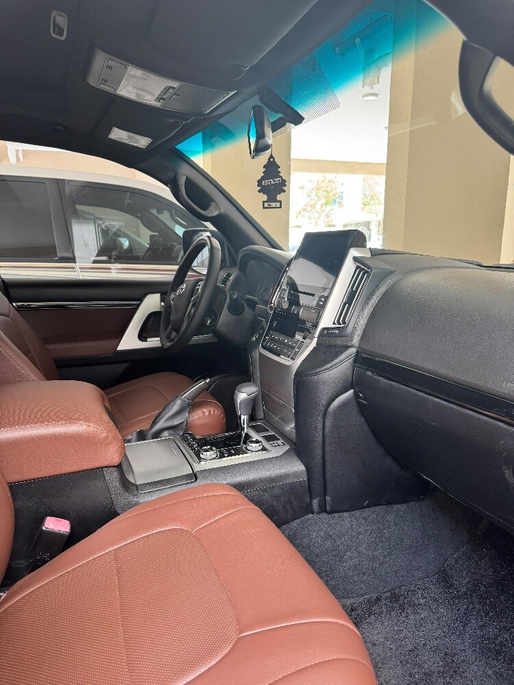 AMIRLIMO VIP SERVICE - 3
