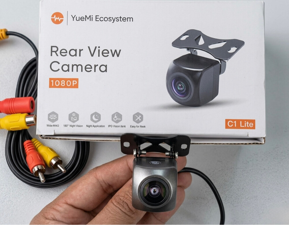 Yuemi HD Reverse Camera - 1