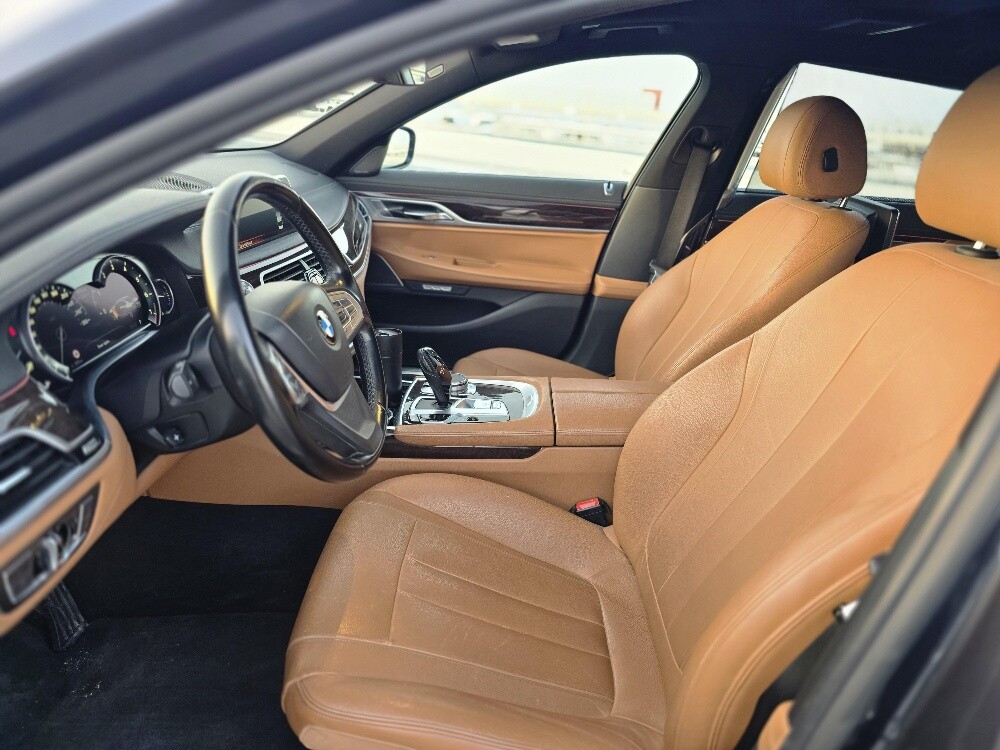 BMW 730 Li -2017 - 10