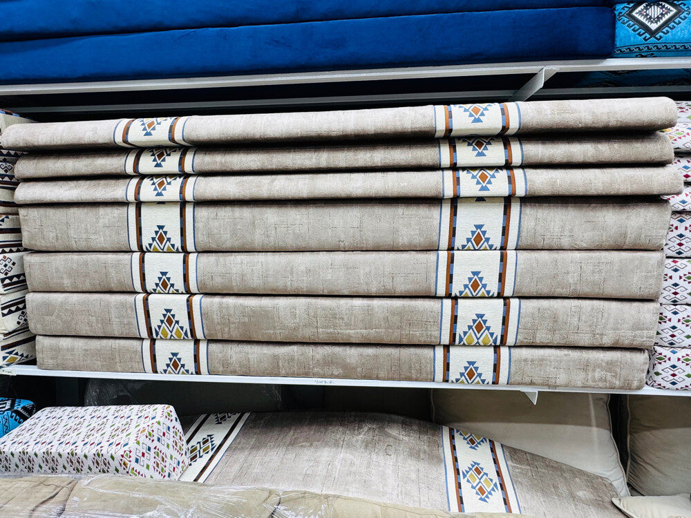 Making new curtains and sofa  - 29