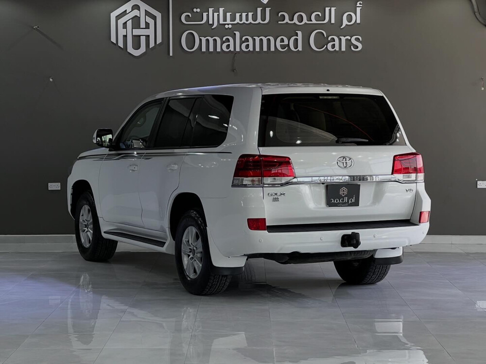 TOYOTA GXR V6 - 5