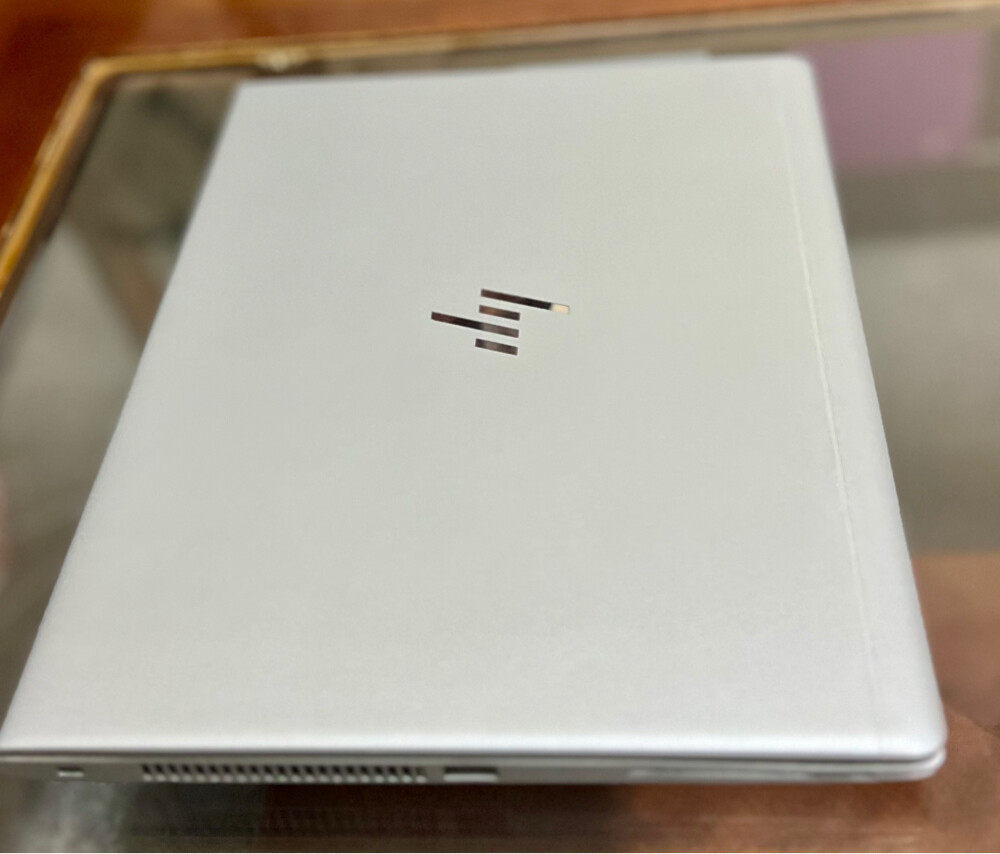 hp.i5. 8th generation  - 6
