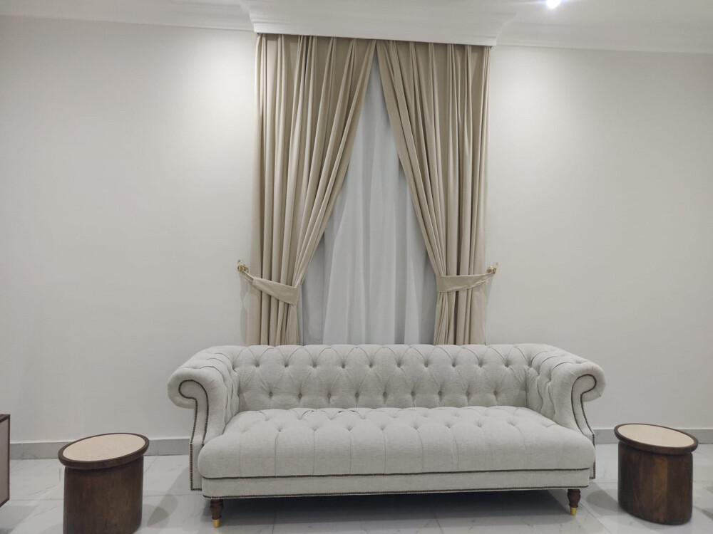 تنجيد الأرائك - 4