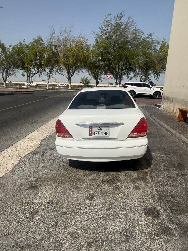 Nissan Sunny Japan 2008 - 7