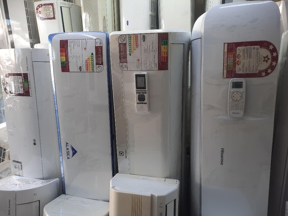 A/C selling  and servicing . - 5