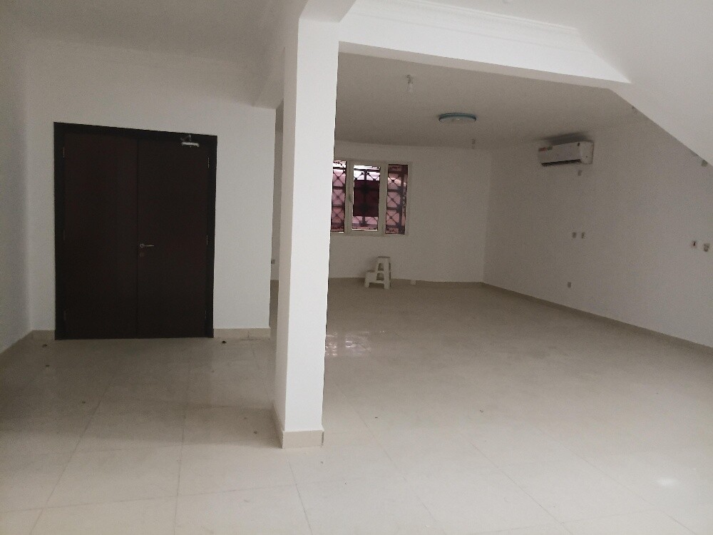 F RENT VILLA HAZM AL MARKHYIAH - 13