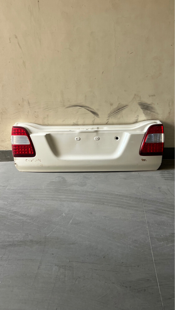 Gxr trunk door 98-2007 - 1