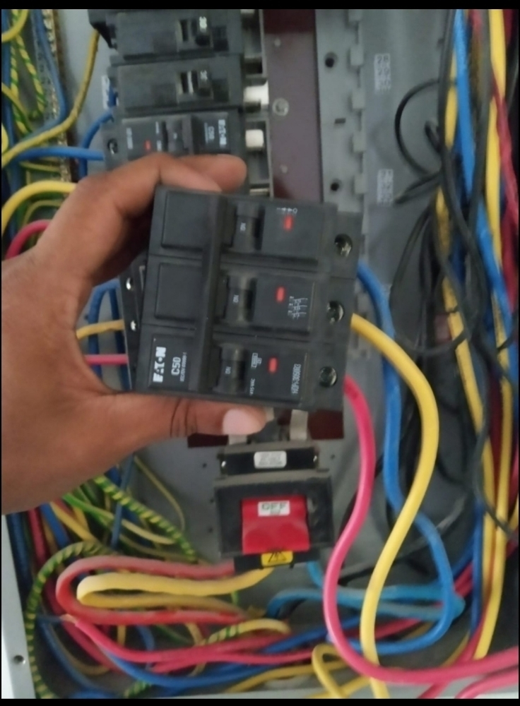 Electrician any work anytime call - 1