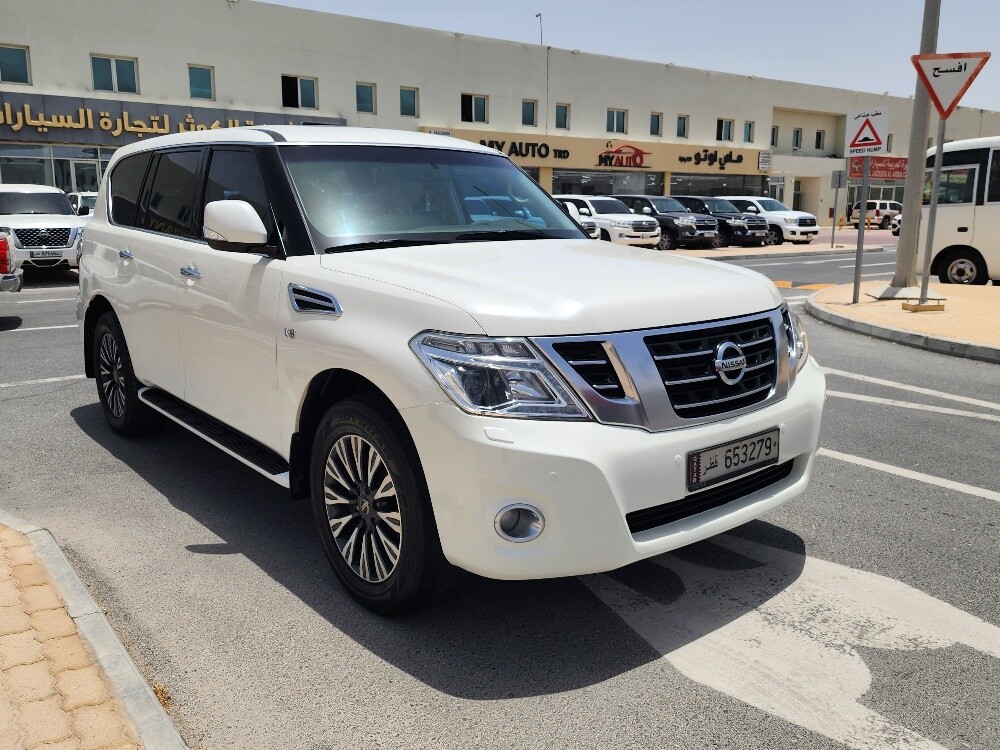 Nissan Titanum V8 - 2