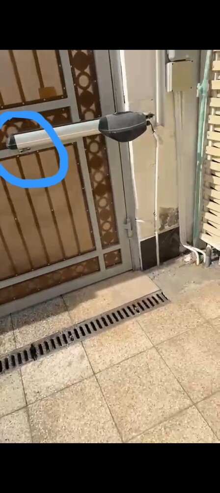 فني صيانة أبواب الكهربائي - 3