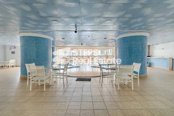 Apartment in West Bay | 10 units - 8