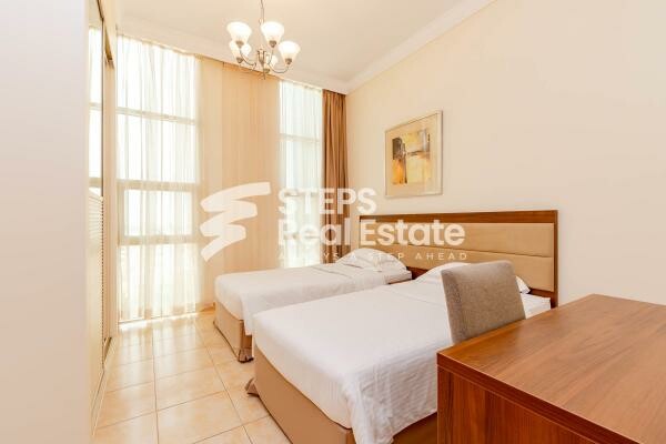 Apartment in West Bay | 10 units - 11
