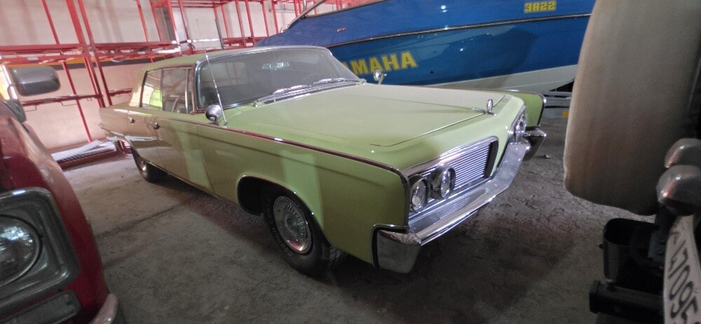 1964 Chrysler imperial - 2