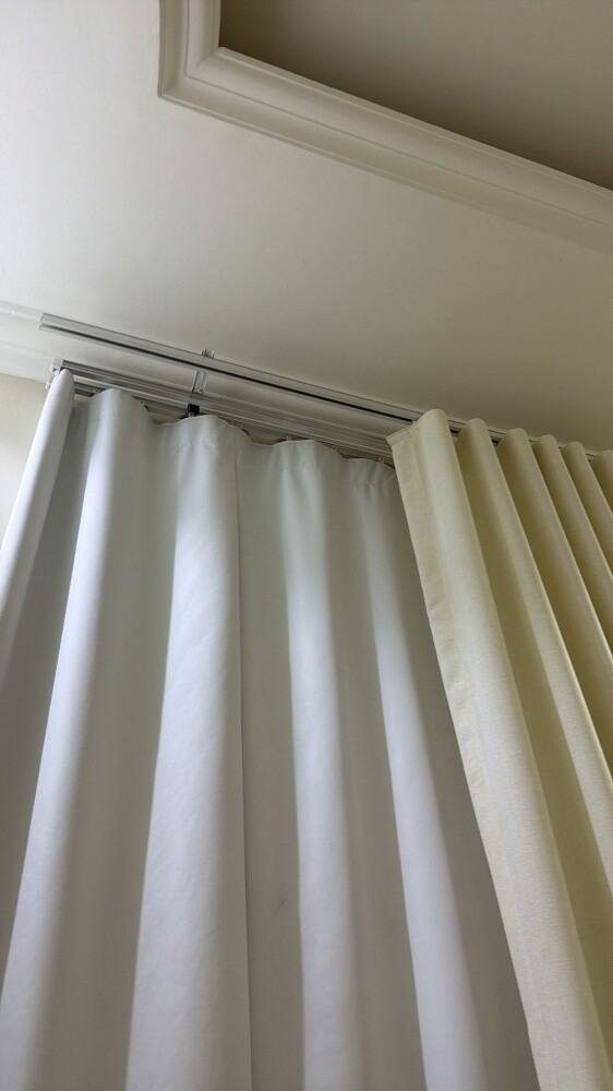 curtain - 4