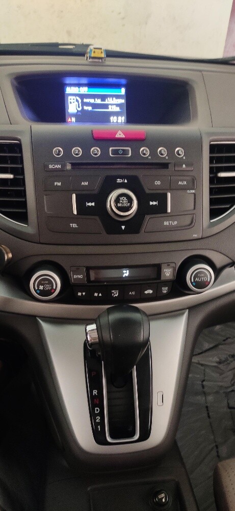 Very Well Maintained Honda CRV 2013 - 20