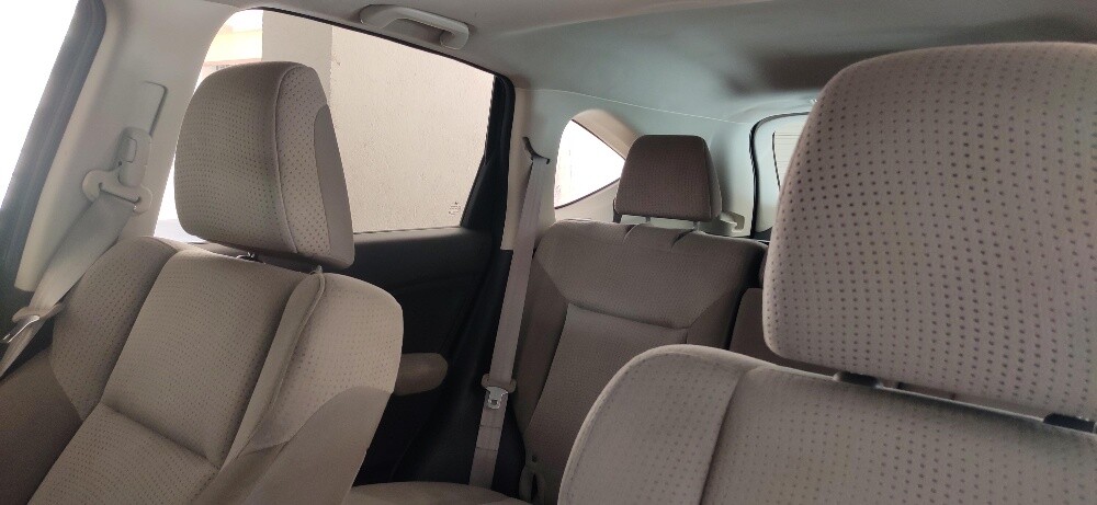 Very Well Maintained Honda CRV 2013 - 18