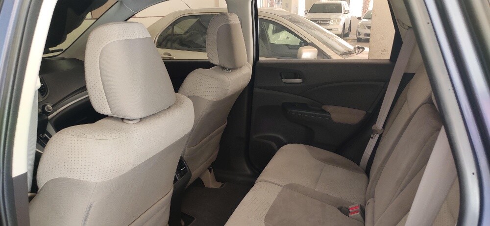 Very Well Maintained Honda CRV 2013 - 13