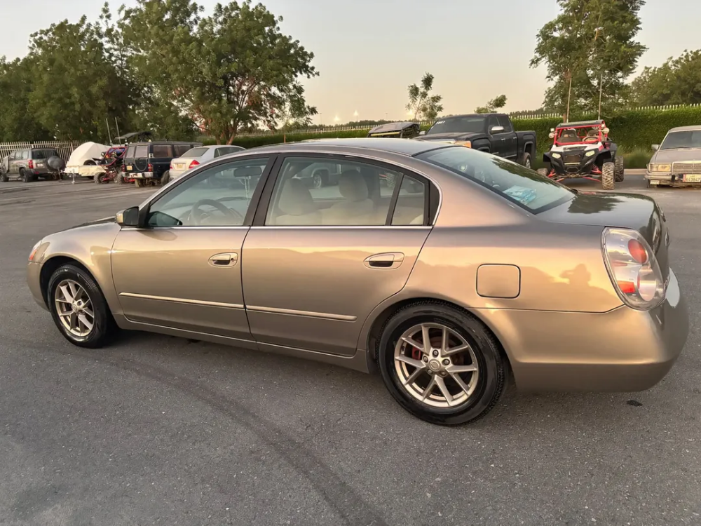 Urgent sale Fix price Nissan Altima - 3