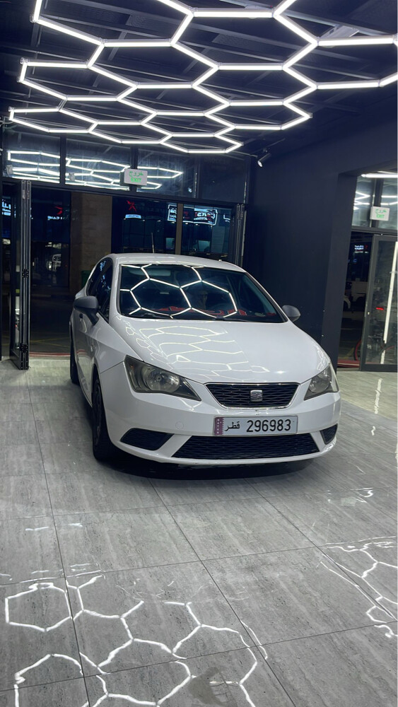 سيات ايبيزا  - 1