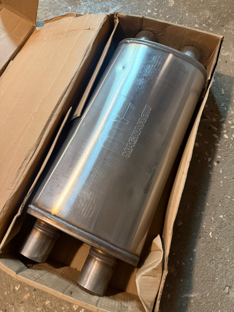magnaflow muffler - 2