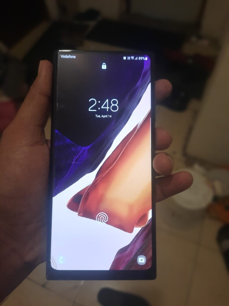 Samsung Galaxy S20 - 6