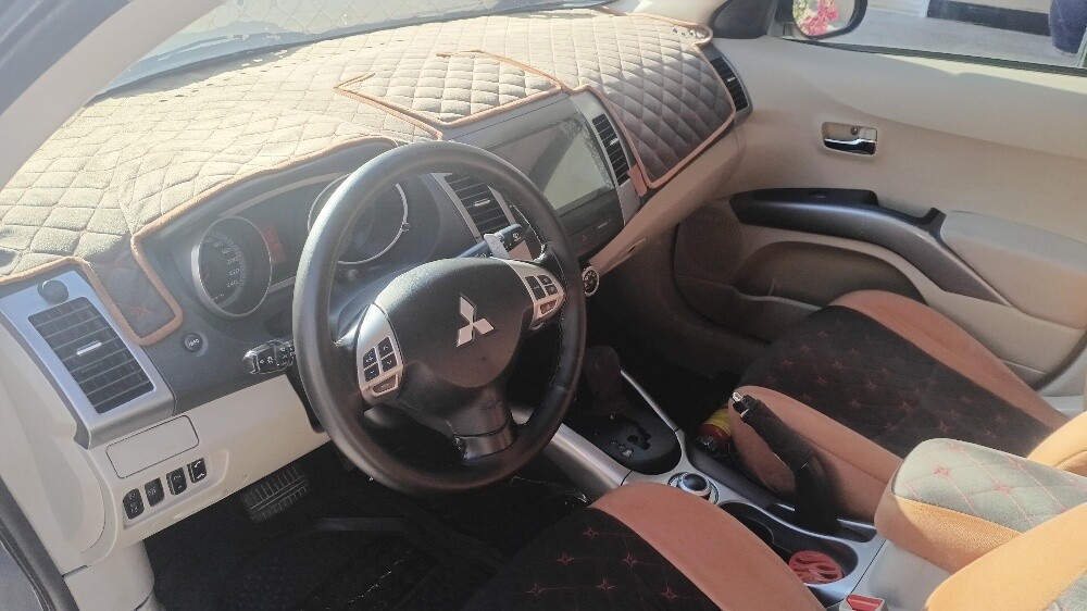 Mitsubishi Outlander 2008 - 4