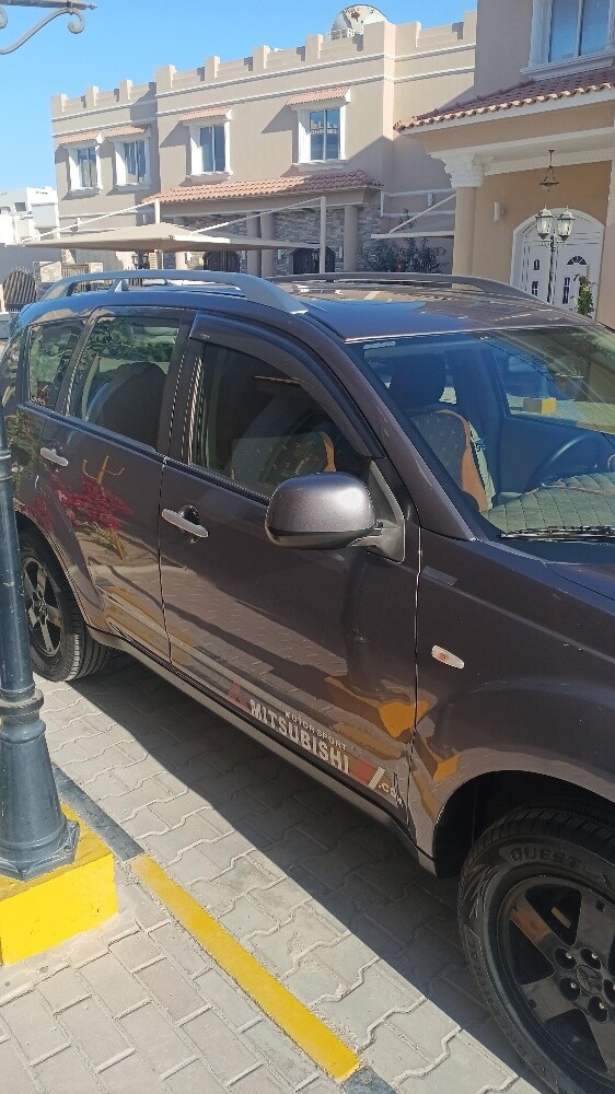 Mitsubishi Outlander 2008 - 10