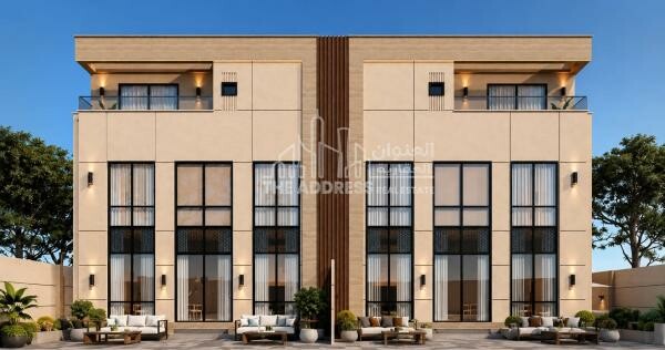Luxury 5Bedroom Villa | Free Hold - 2