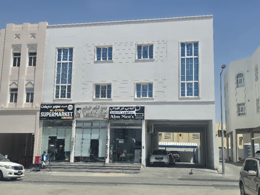 للبيع عمارة تجارية بفريج كليب - 1