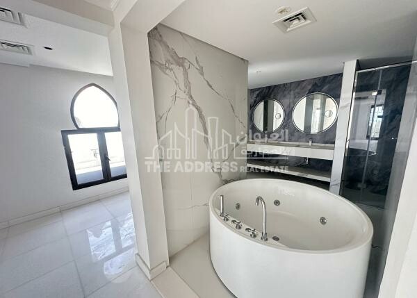 Outstanding Villa 5Bedroom + - 3