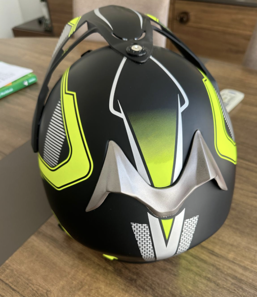 Helmet for riding vehicles | New - 4