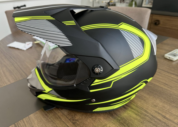 Helmet for riding vehicles | New - 3