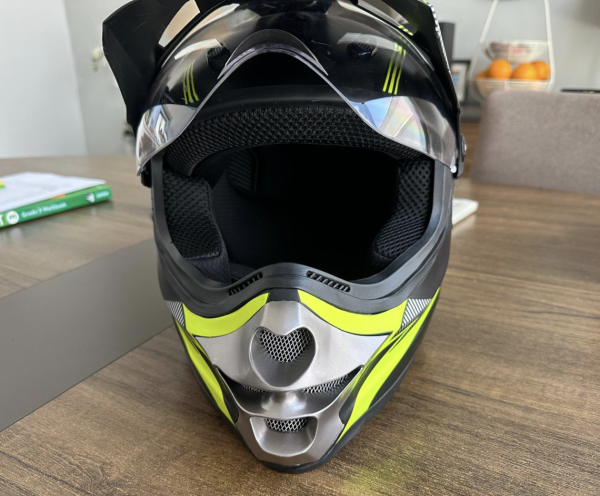 Helmet for riding vehicles | New - 8