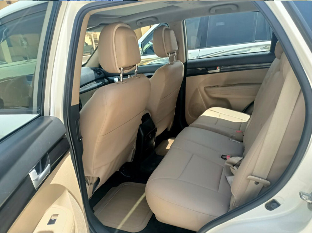 Kia car for sale - 4