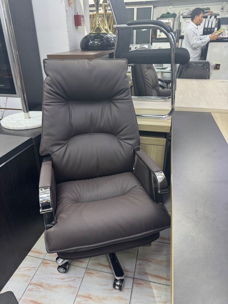 Office Chairs good (new) - 14
