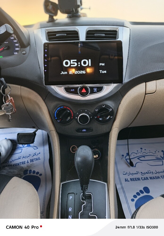Hyundai accent - 13