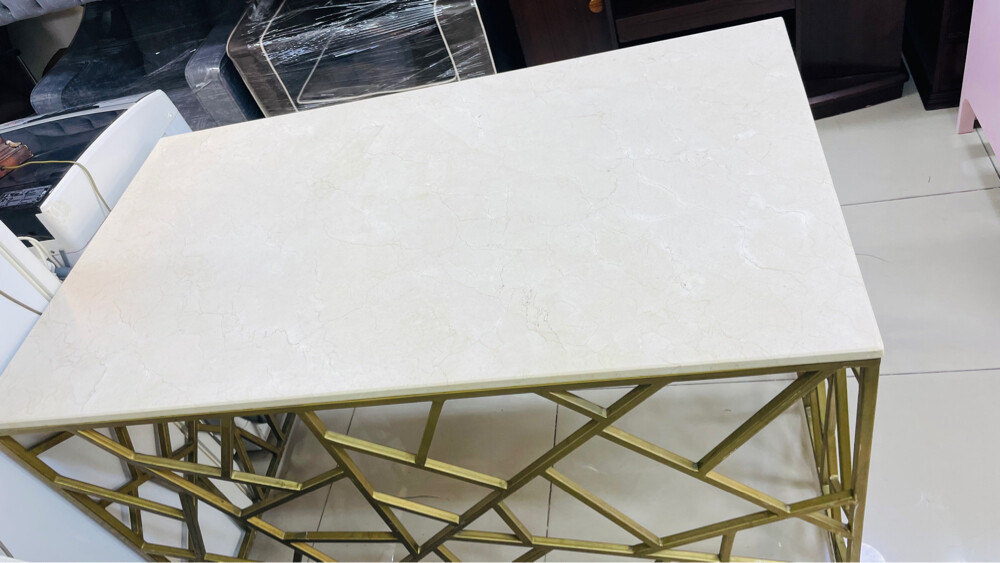 I want to sale consult Table - 4