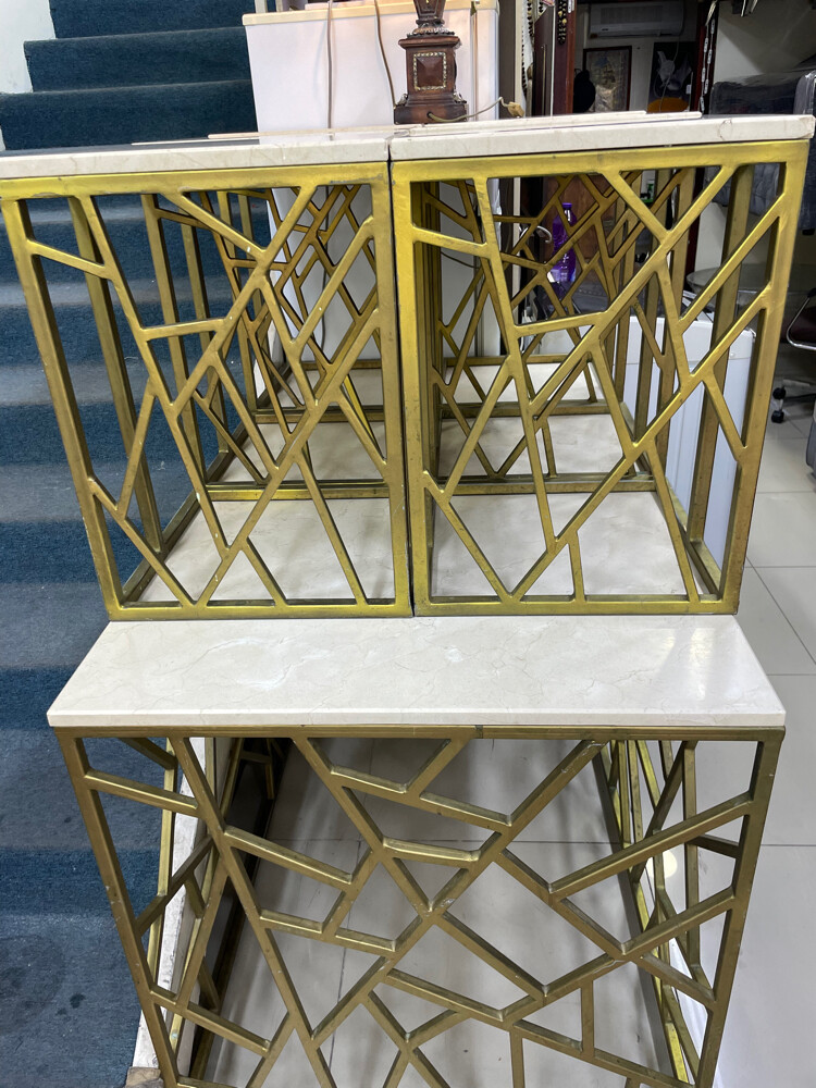 I want to sale consult Table - 13