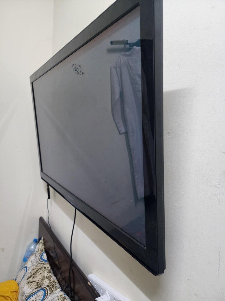 Panasonic 52 inch - 3