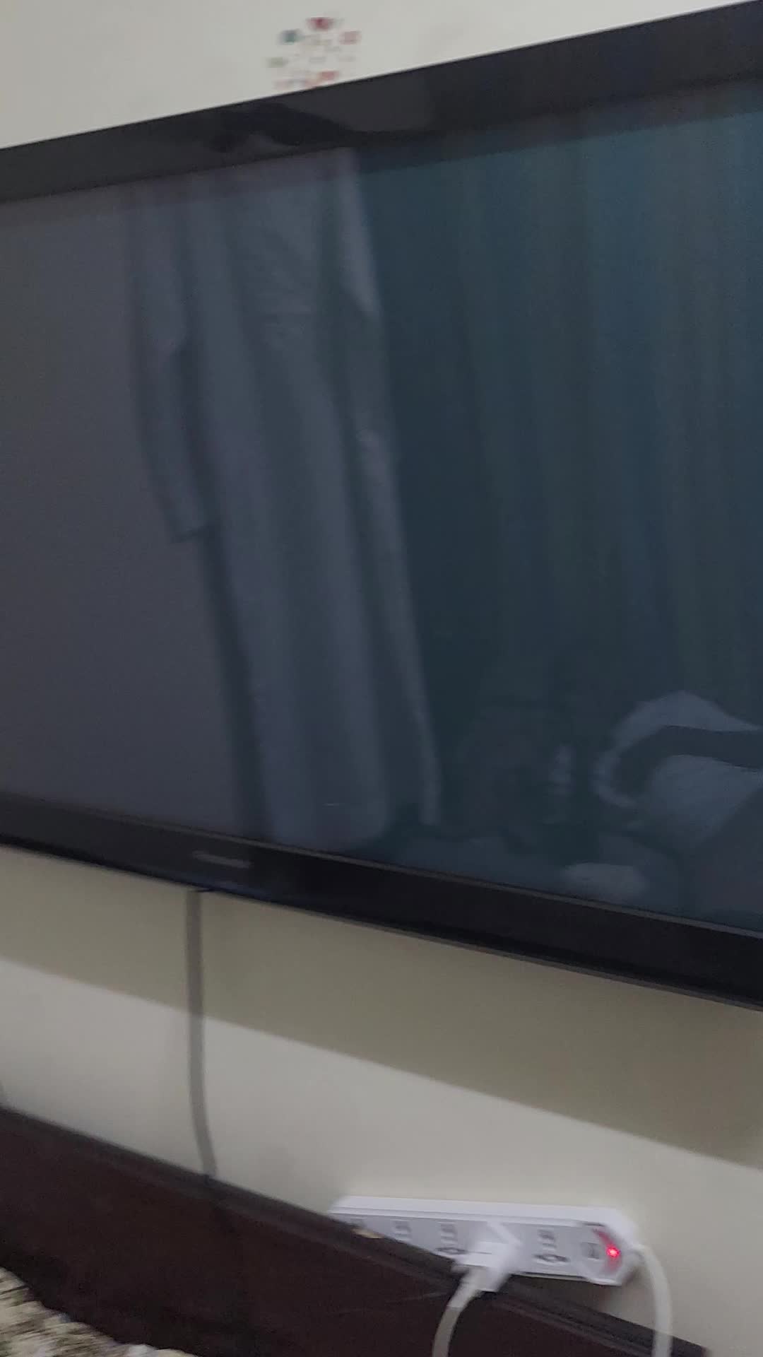 Panasonic 52 inch - 4