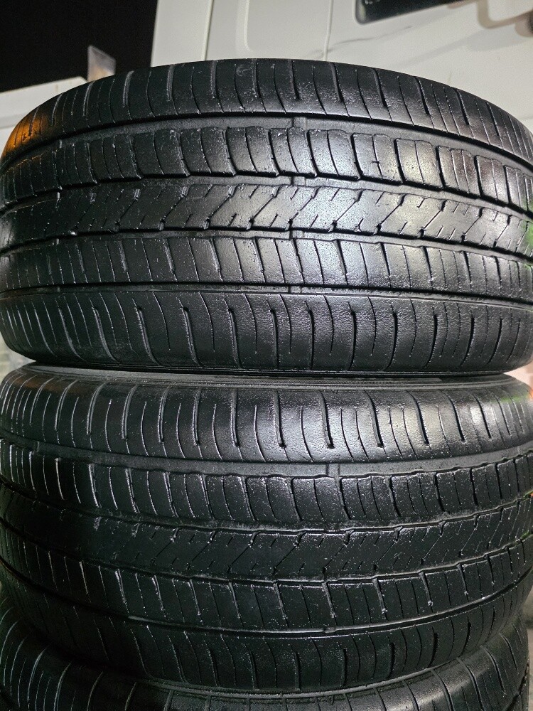 285/50/20 Dunlop Tyre 2024 - 2