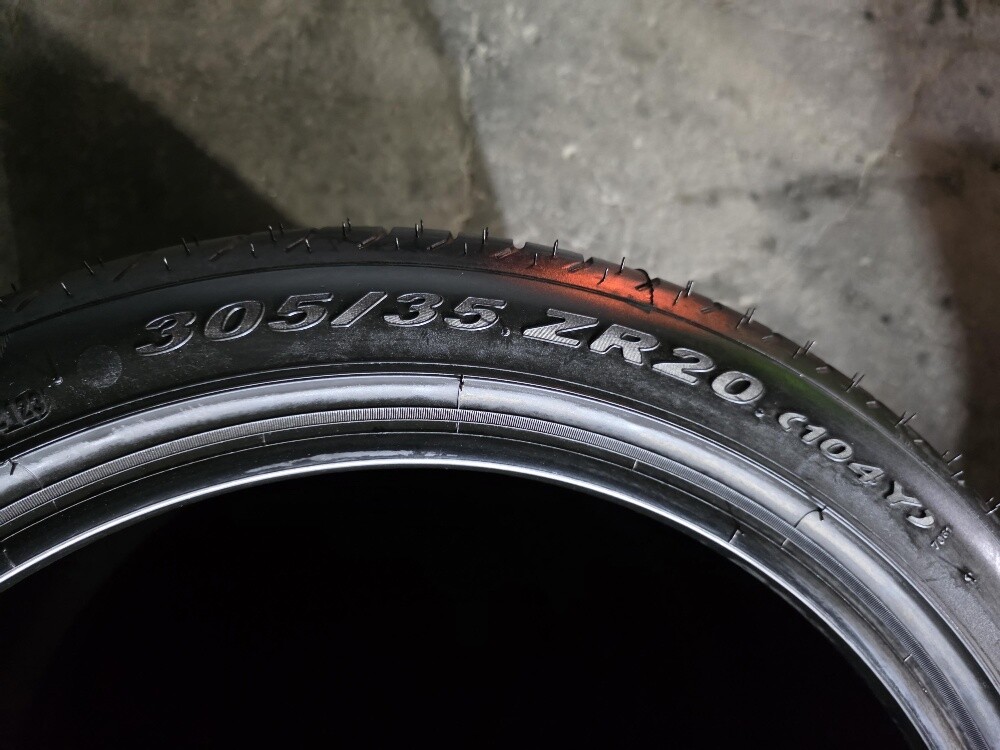 305/35/20 Pirelli New Tyre - 3