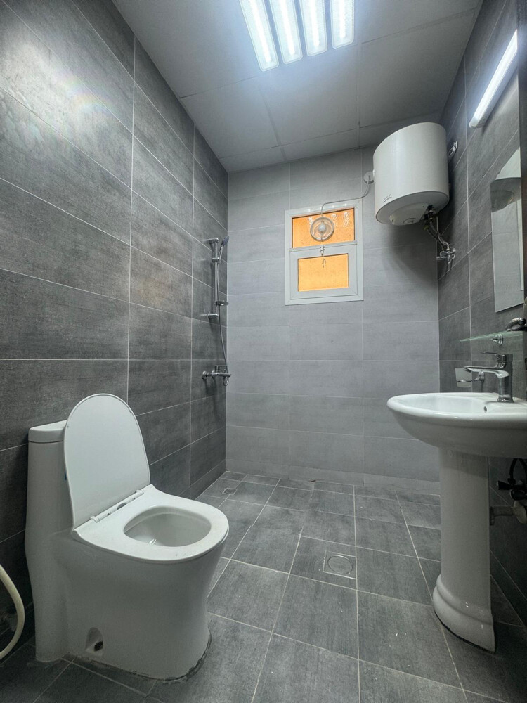2 bhk FF in wakra - 7