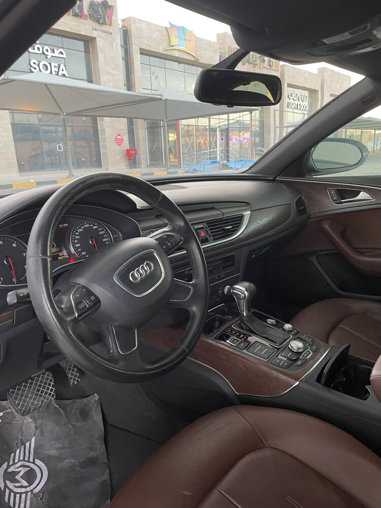 Audi. A6 - 5